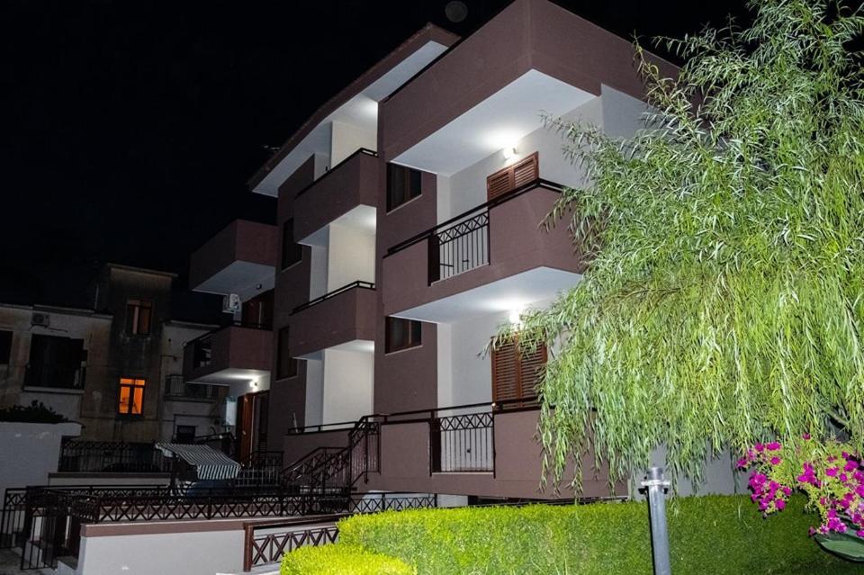Almi B&B Сарно Экстерьер фото