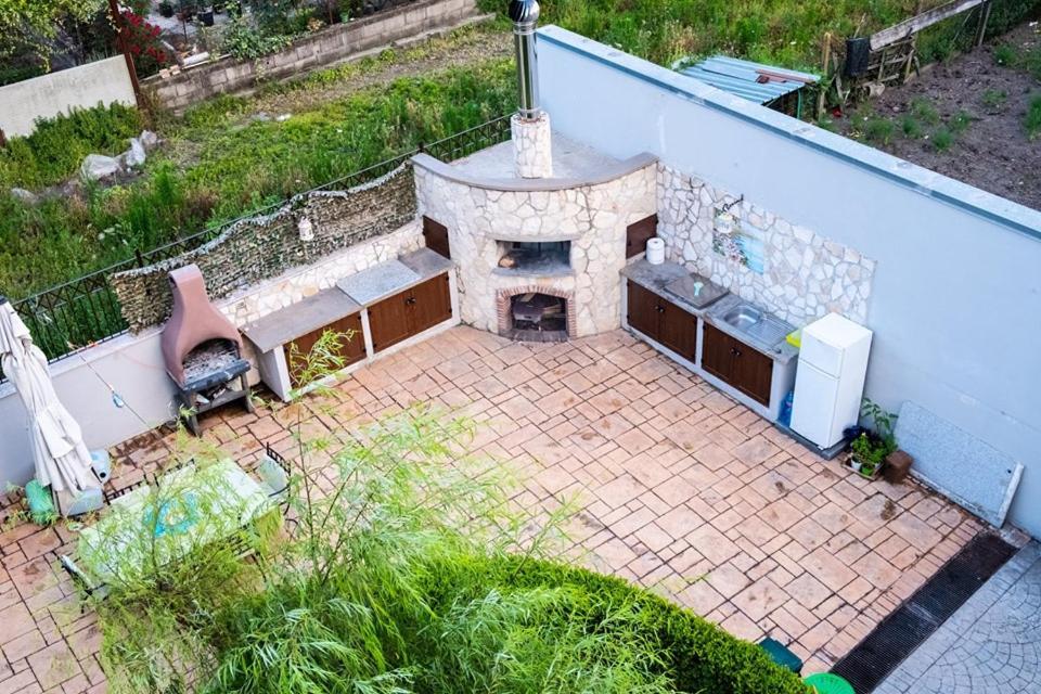 Almi B&B Сарно Экстерьер фото